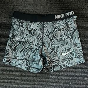 Nike pros